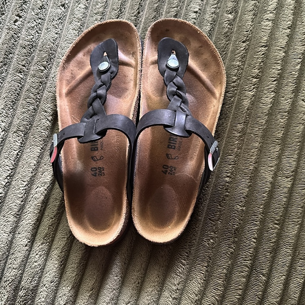 Birkenstock Gizeh Black Braided Sandals - Picture 5 of 7